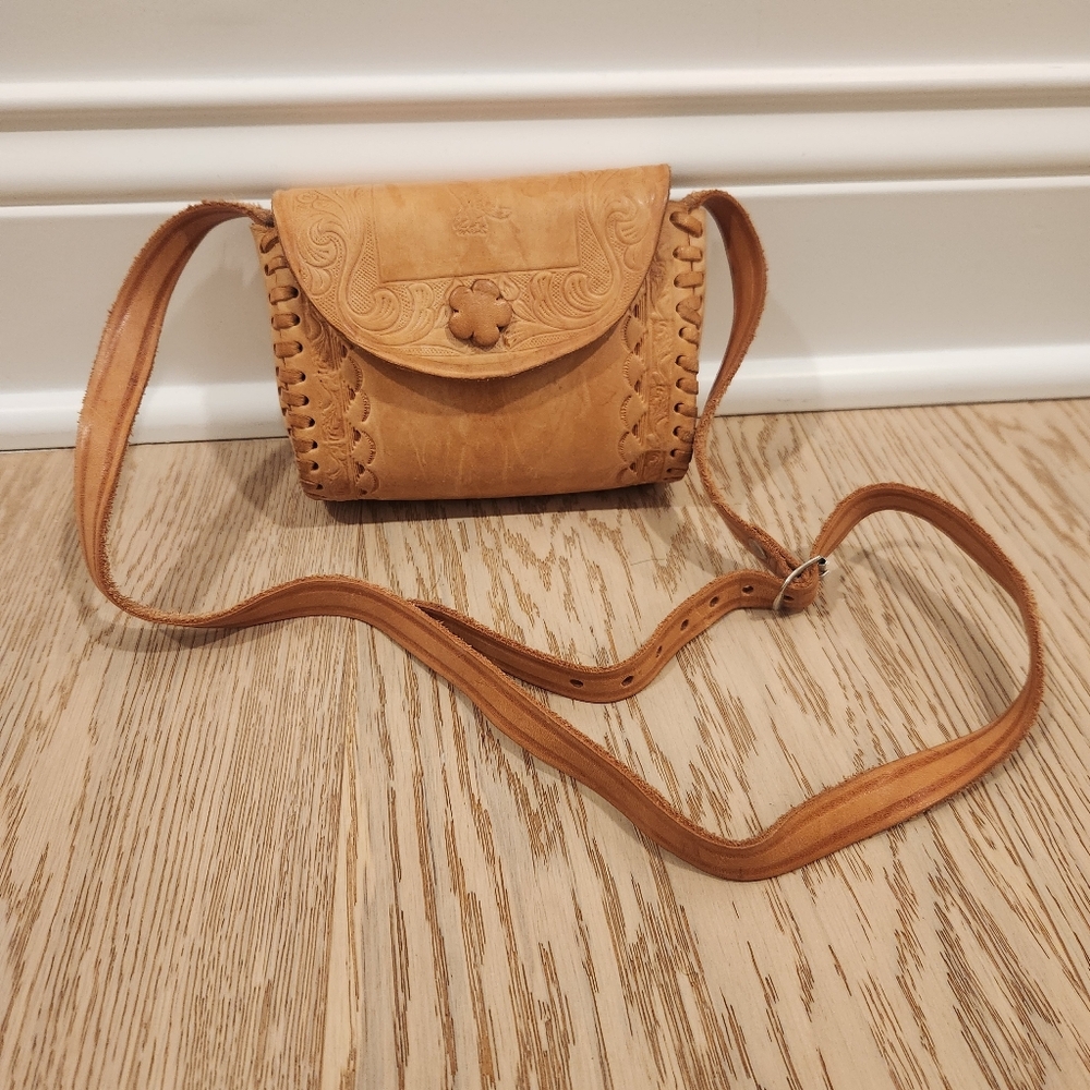 Leather Tooled Handbag Small Wildlife Animal Themed Tooling Festival Bag
